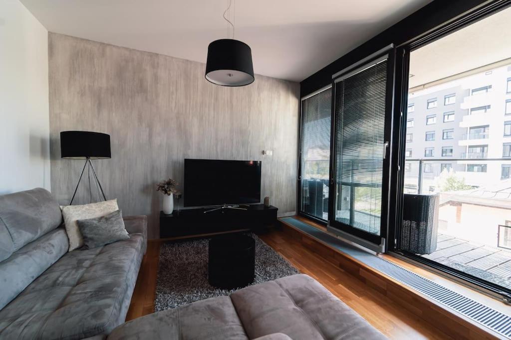 Prague Marina River View Apartment Close To City Centre Free Parking Extérieur photo